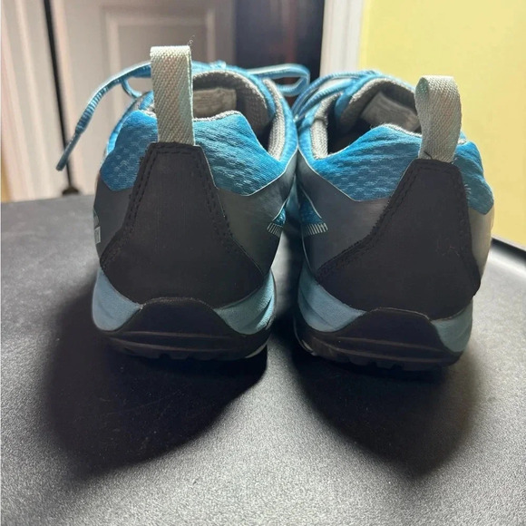 MERRELL Vibram waterproof shoes - us women’s 10, euro 41 - Picture 7 of 9